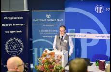 Prezentacja dr. Vojtěcha Kadlubca z Uniwersytetu Masaryka w Brnie.